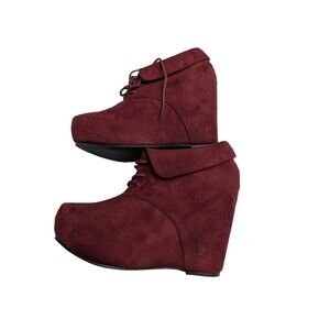 Wild Diva Lounge Burgundy Suede Wedge Ankle Booties Sz 10